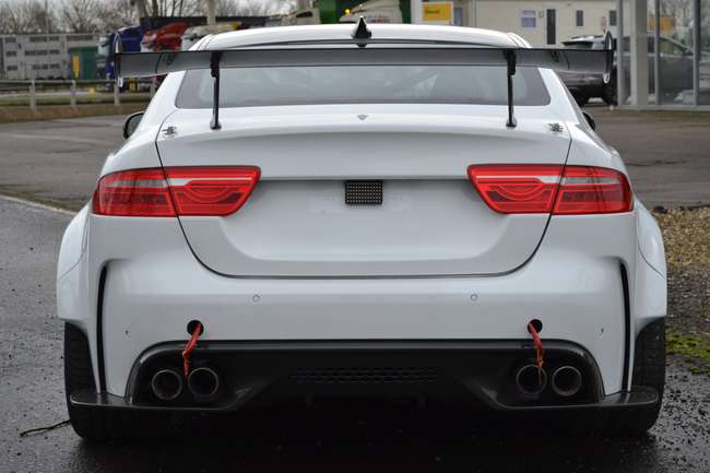 2019 Jaguar XE SV Project 8 -Auction Lot