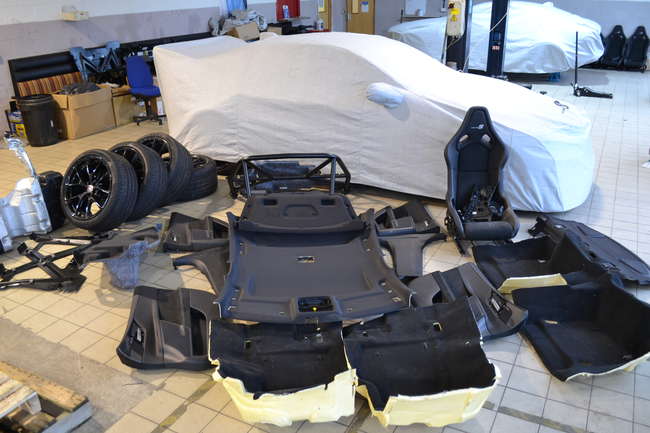 2019 Jaguar XE SV Project 8 -Auction Lot