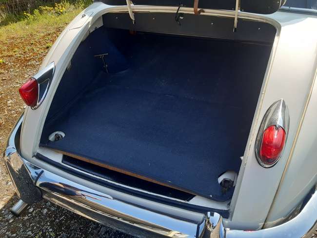 1959 Jaguar XK150 Drophead Coupé-Sold