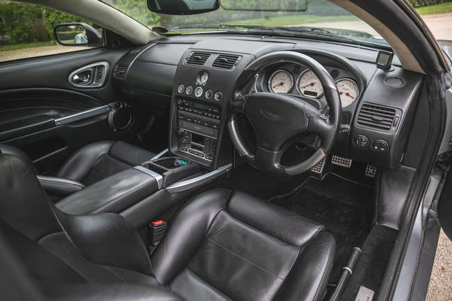 2005 Aston Martin Vanquish S 2+2-Auction Lot
