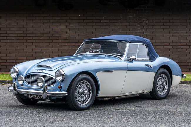 1958 Austin-Healey 100/6 (BN4)-Auction Lot