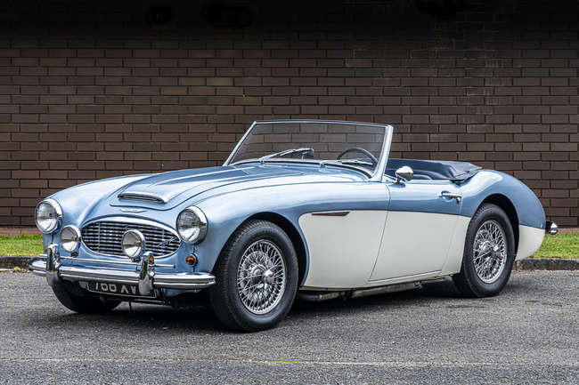 1958 Austin-Healey 100/6 (BN4)-Auction Lot