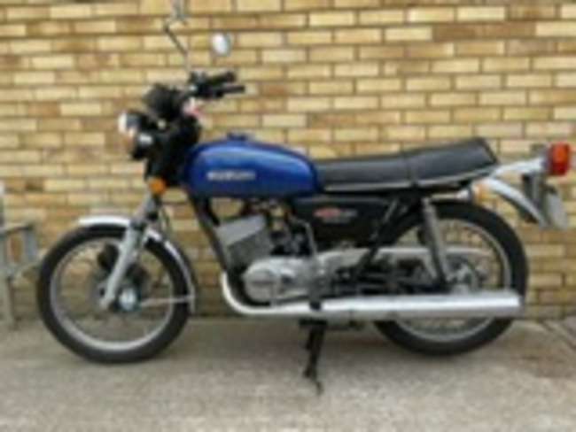 1977 Suzuki GT250 B 250 247cc-Sold