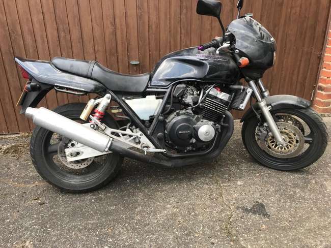 Iconic Auctioneers | 1995 Honda CB400SF-R Super Four 399cc-Sold