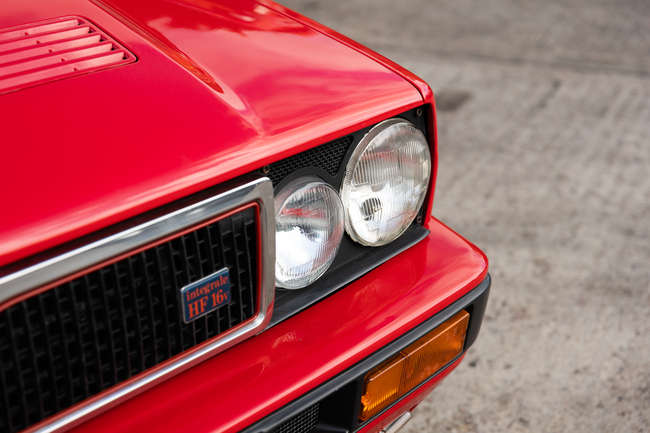 1990 Lancia Delta HF Integrale 16v-Sold