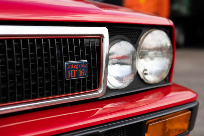 1990 Lancia Delta HF Integrale 16v-Sold