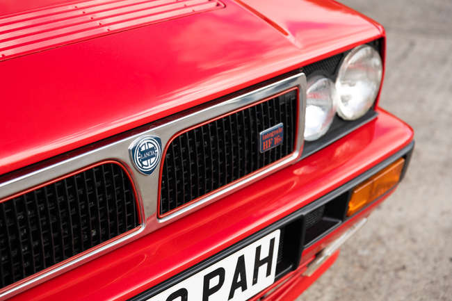 1990 Lancia Delta HF Integrale 16v-Sold