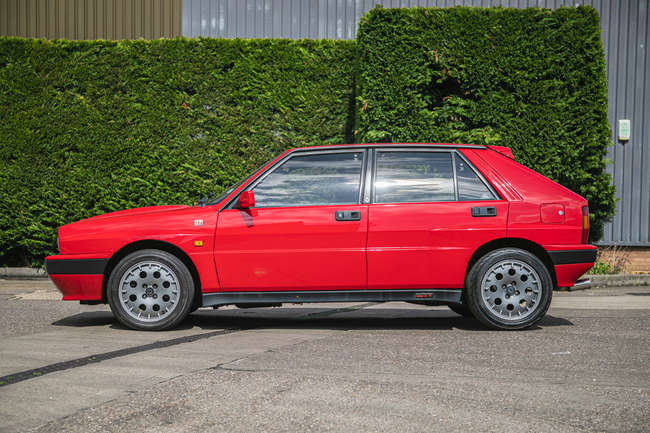 1990 Lancia Delta HF Integrale 16v-Sold