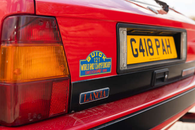 1990 Lancia Delta HF Integrale 16v-Sold