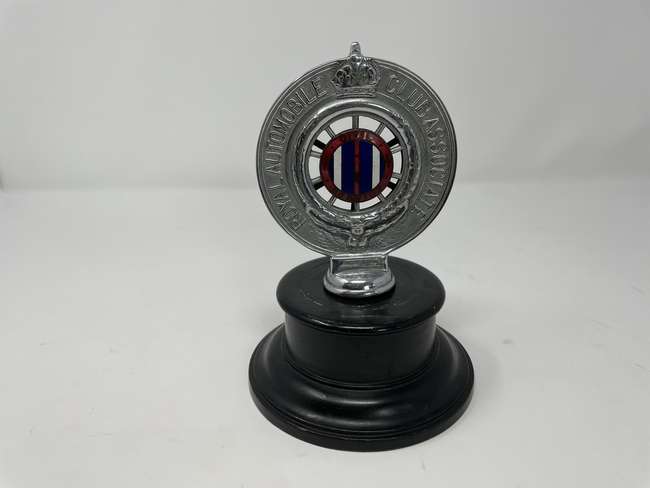 Royal Automobile Club Civil Service Badge-Auction Lot