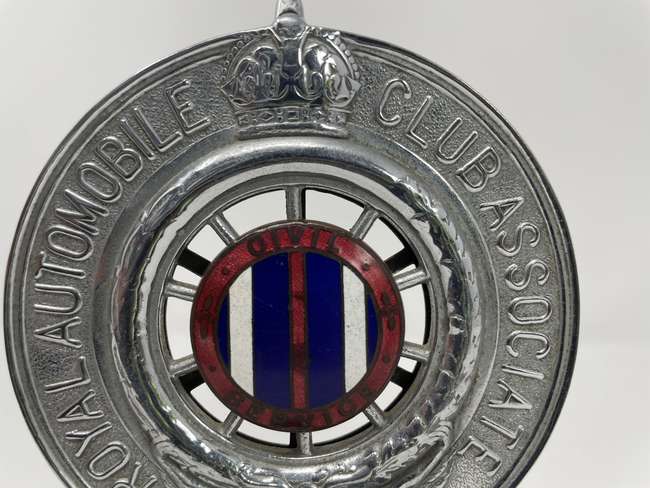 Royal Automobile Club Civil Service Badge-Auction Lot