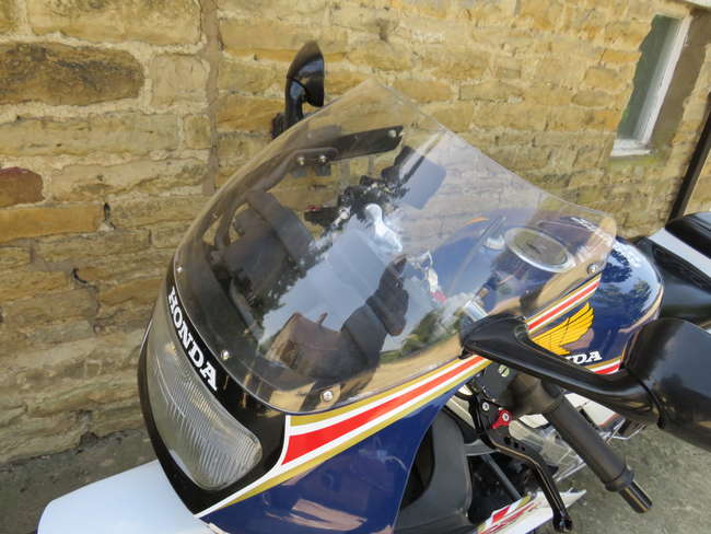 1988 Honda NC24 VFR400R 399cc-Sold