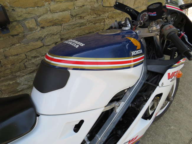 1988 Honda NC24 VFR400R 399cc-Sold
