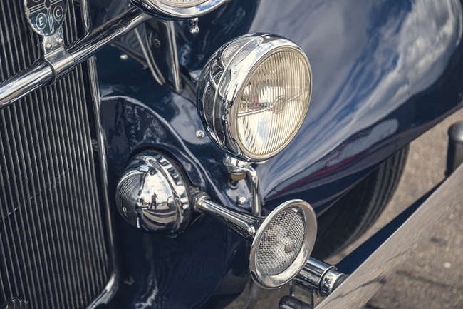 1938 Alvis 4.3-litre Drophead Coupé-Sold