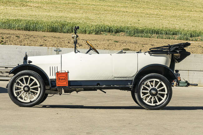 1916 Dort Touring Model 5-Sold
