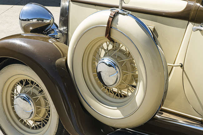 1933 Hupmobile K-321 Cabriolet-Sold