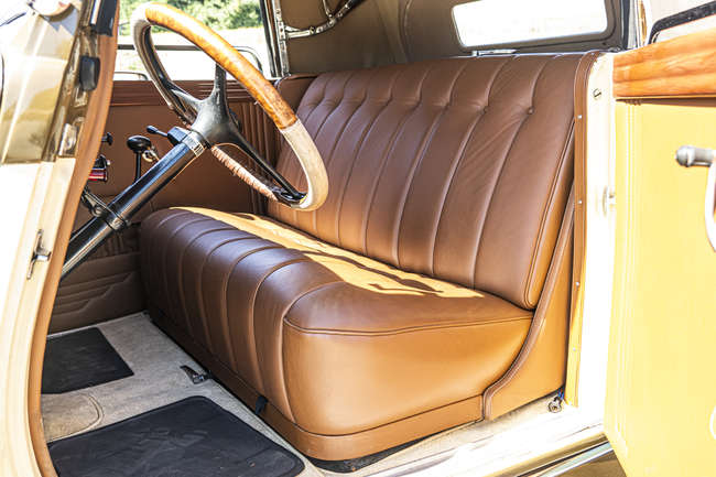 1933 Hupmobile K-321 Cabriolet-Sold