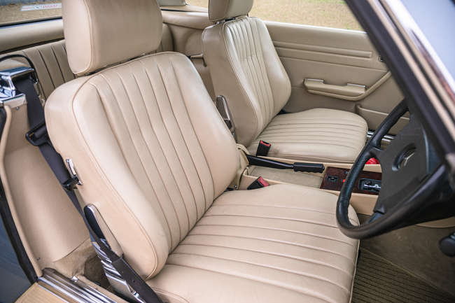 1989 Mercedes-Benz 300SL (R107)      -Sold