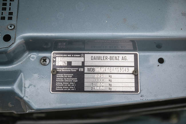 1989 Mercedes-Benz 300SL (R107)      -Sold