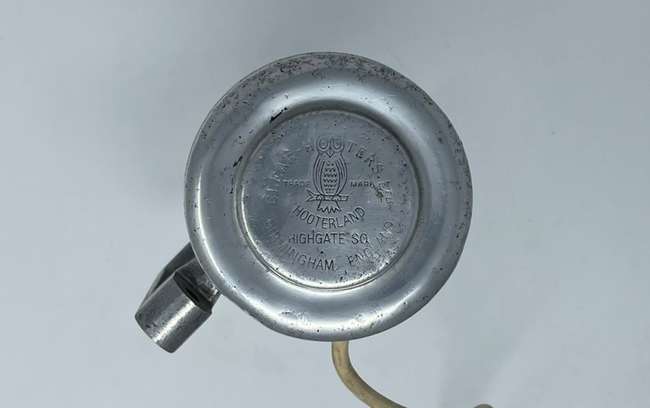 Early Vintage Motor Horn “Does Give a Hoot” -Auction Lot