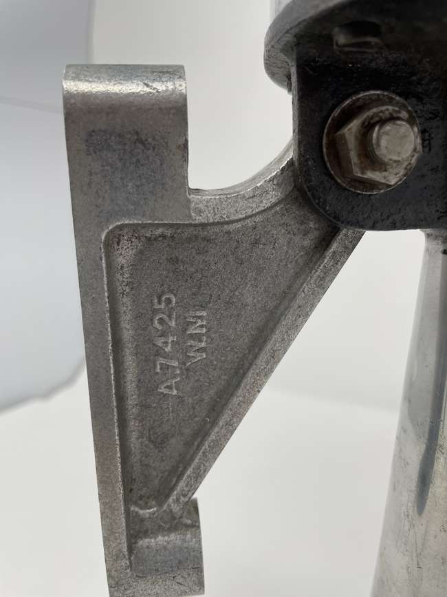 Early Vintage Motor Horn “Does Give a Hoot” -Auction Lot