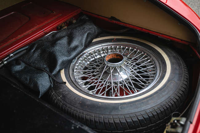 1972 Jaguar E-Type Series 3 V12 Roadster-Auction Lot