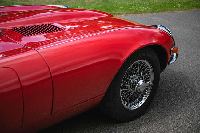 1972 Jaguar E-Type Series 3 V12 Roadster-Auction Lot