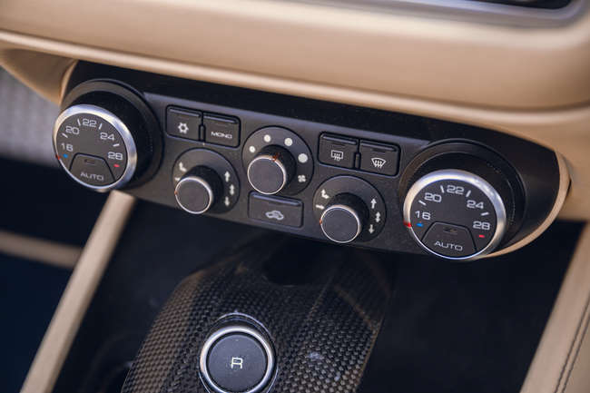 2014 Ferrari California T DD S-A-Auction Lot