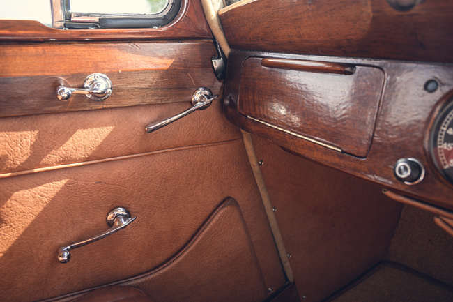 1946 Jaguar Mk IV 2.5-Litre Saloon-Sold