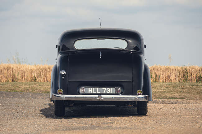1946 Jaguar Mk IV 2.5-Litre Saloon-Sold