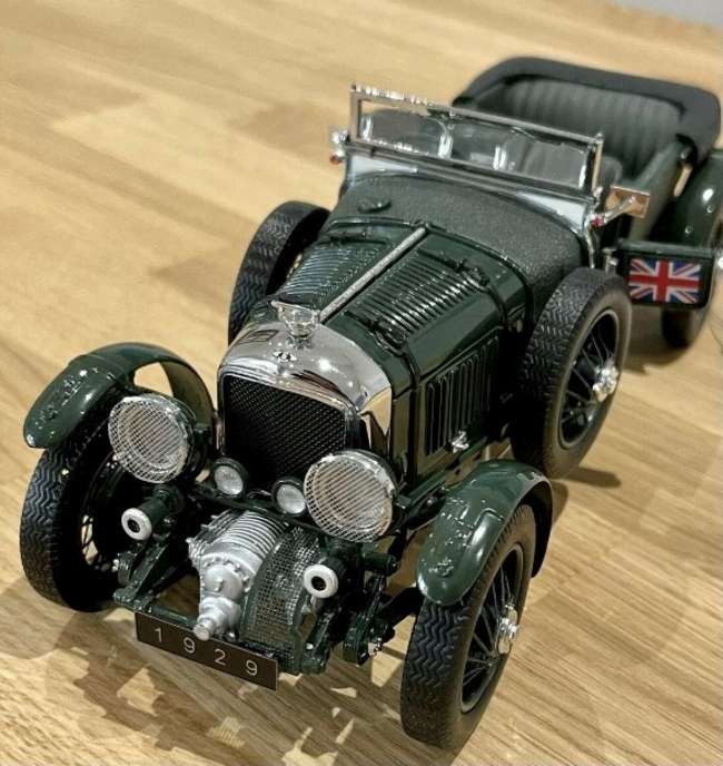 A 1:24 Scale Model 1929 Bentley 4.5-Litre Blower. -Auction Lot