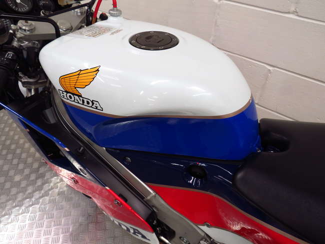 1988 Honda VFR750R Type RC30 748cc-Sold