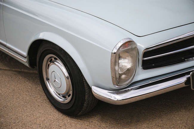 1966 Mercedes-Benz 230SL (W113) 'Pagoda' - ex Sir Stirling M-Sold