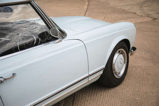 1966 Mercedes-Benz 230SL (W113) 'Pagoda' - ex Sir Stirling M-Sold