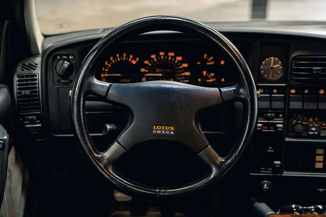 1992 Opel Lotus Omega-Auction Lot