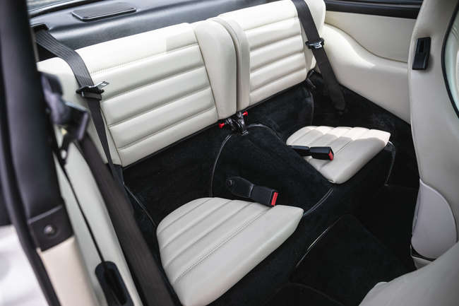 1989 Porsche 911 (930) Turbo LE-Sold