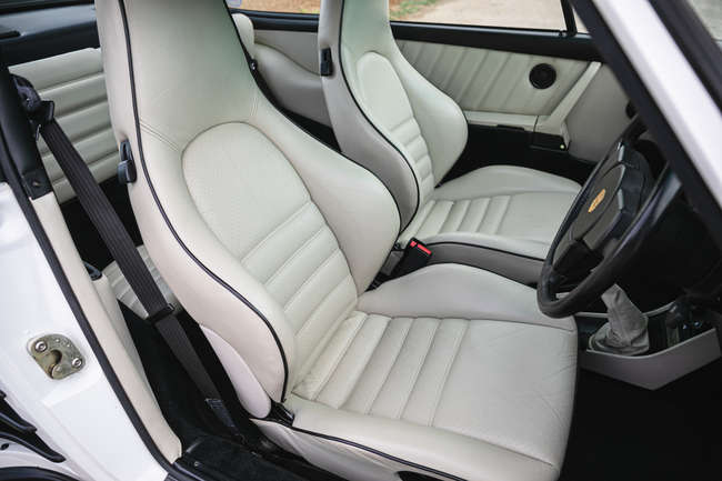 1989 Porsche 911 (930) Turbo LE-Sold