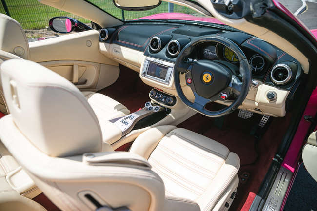 2013 Ferrari California-Auction Lot