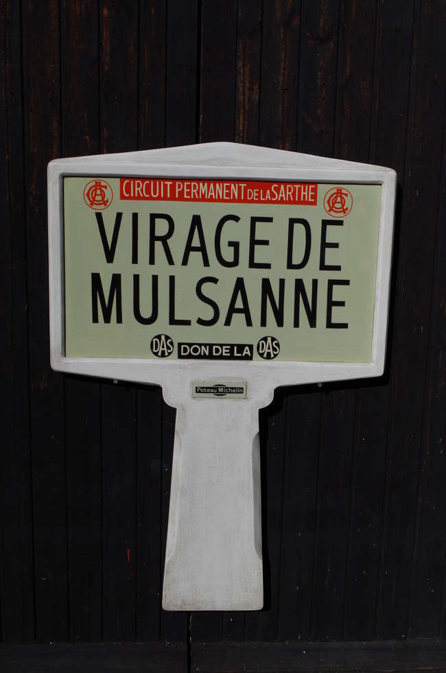 Full-sized Replica of the Le Mans Roadside Sign 'Mulsanne Co-Auction Lot