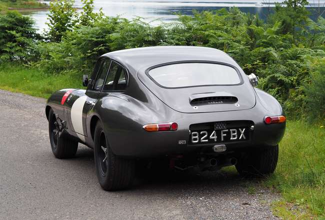 1962 Jaguar E-Type Series 1 Semi-Lightweight Coupé ( FIA Pap-Auction Lot