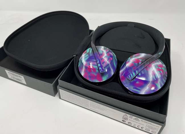 Charity Lot: Lewis Hamilton's Personal Bose 700 Headphones-Sold