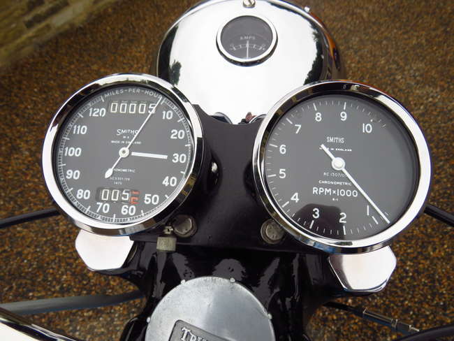 1961 Triumph T120 Bonneville 650cc-Sold