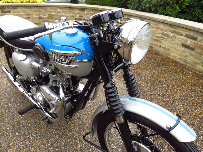 1961 Triumph T120 Bonneville 650cc-Sold