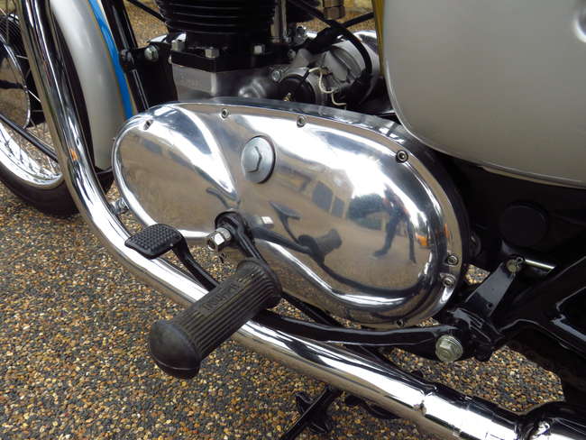 1961 Triumph T120 Bonneville 650cc-Sold