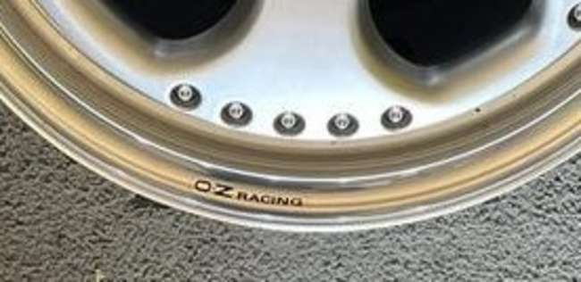 Lamborghini Diablo Roadster Front Wheel-Auction Lot