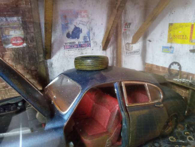 Highly Detailed Jaguar Mark II 3.8 Diorama by Classic Car Ar-Auction Lot