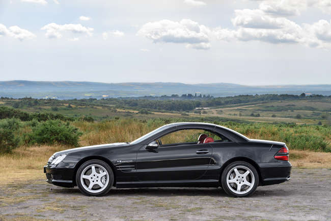 Iconic Auctioneers | 2002 Mercedes-Benz SL55 AMG (R230)-Sold