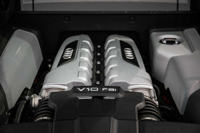 2014 Audi R8 Coupé V10-Sold