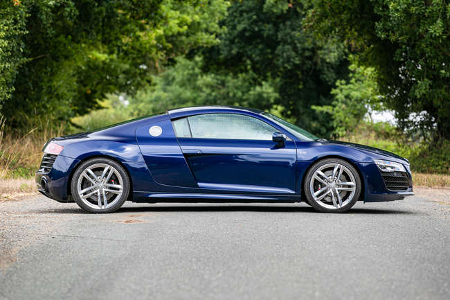 2014 Audi R8 Coupé V10-Sold
