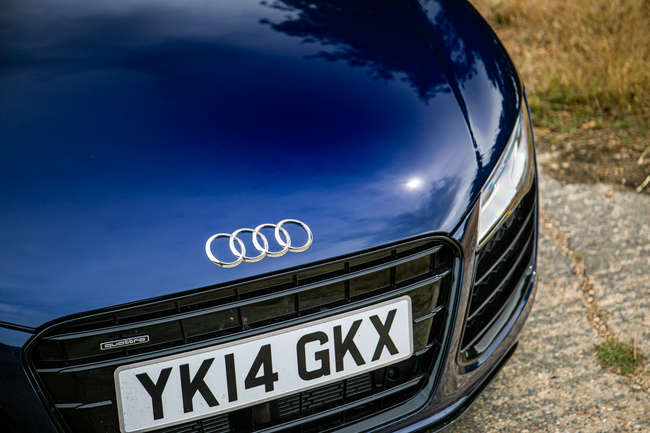 2014 Audi R8 Coupé V10-Sold